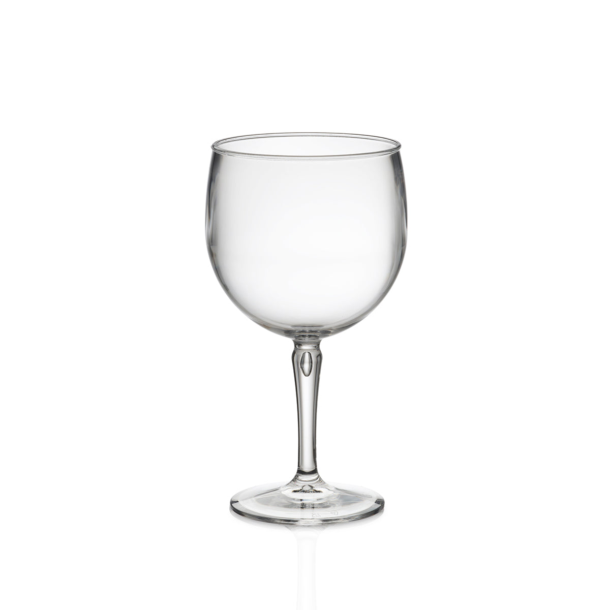 Copo Gin Liffe Transparente 47cl no fundo branco