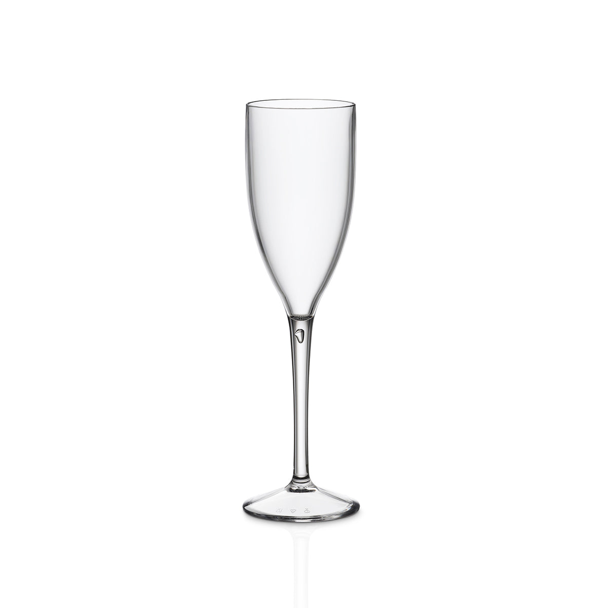 Copo Champanhe Liffe Transparente 15 cl no fundo branco